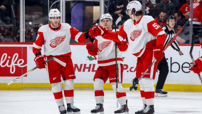 球队锋线的 球队锋线的